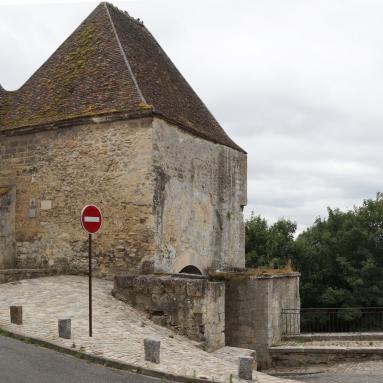 Porte d'Ardon