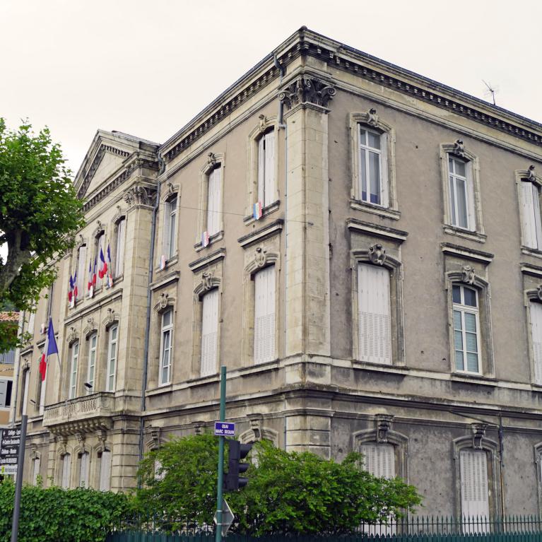 Sous Préfecture