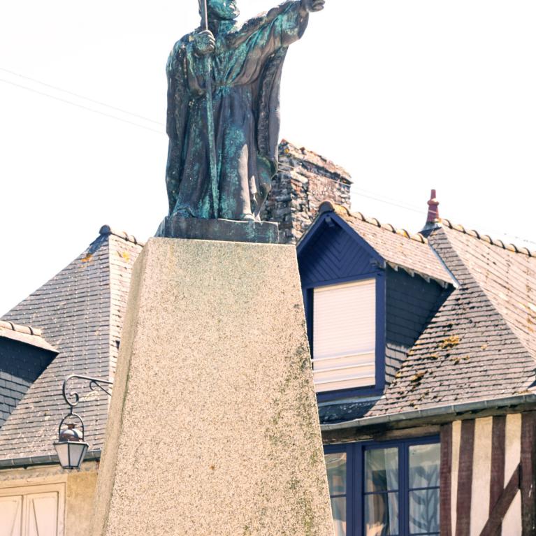 Statue de Saint Samson
