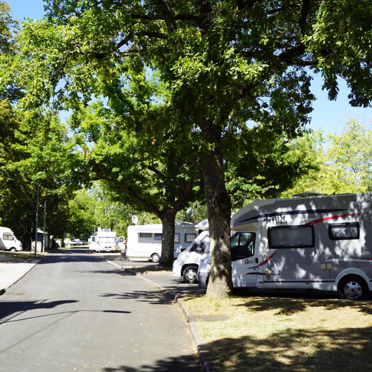Aire camping-car