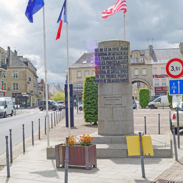 Isigny-sur-Mer-Monument commémoratif de la Libération