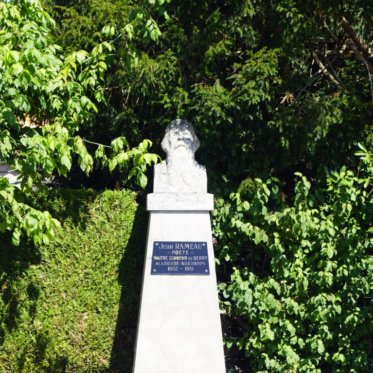 Statue Jean Rameau