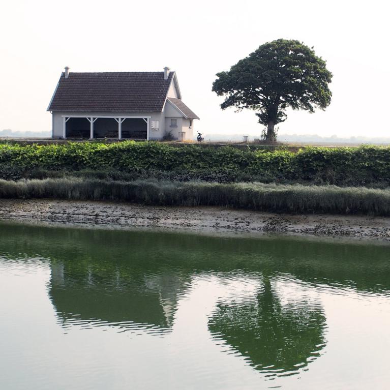 Abri sur la jetée