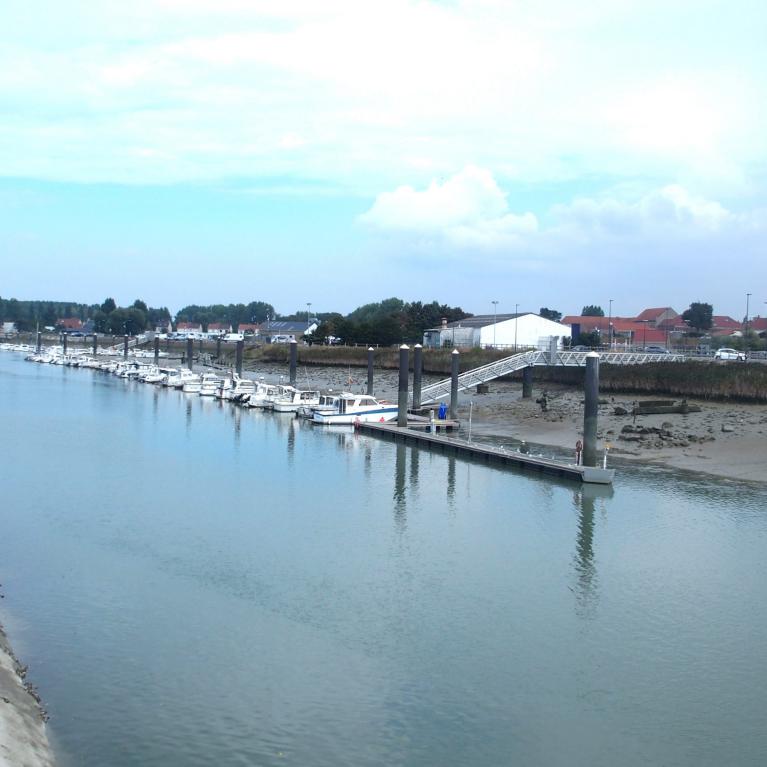Port sur l'Aa