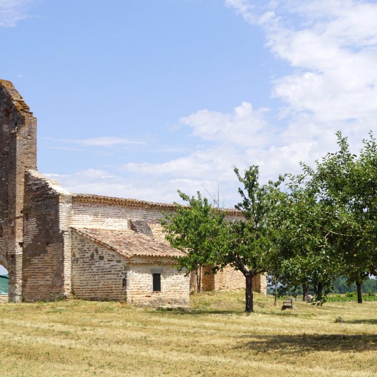 Ruines de l'église de Saint Juin