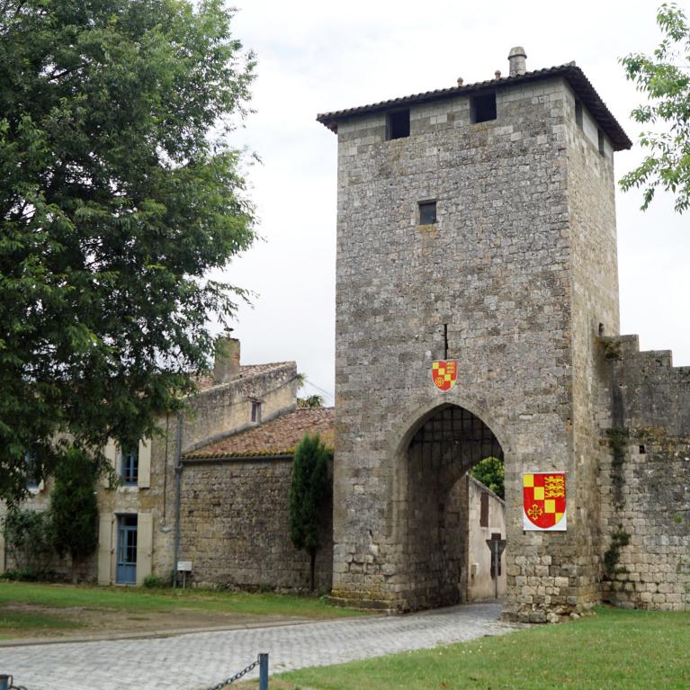 Tour-Porte sud