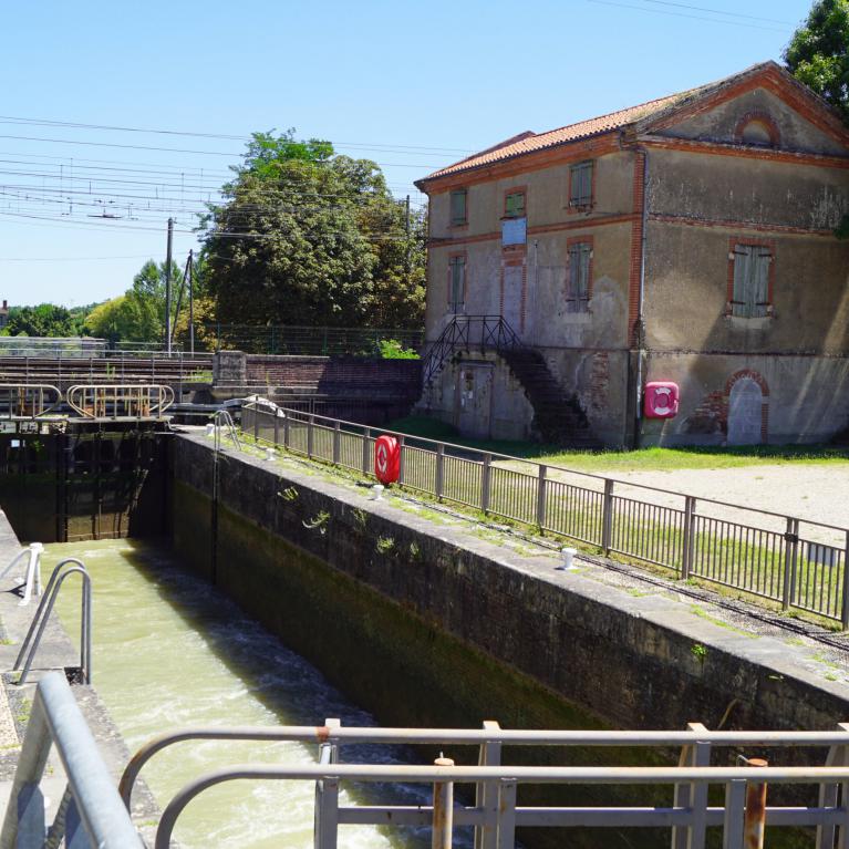 Écluse N° 10bis de Montauban