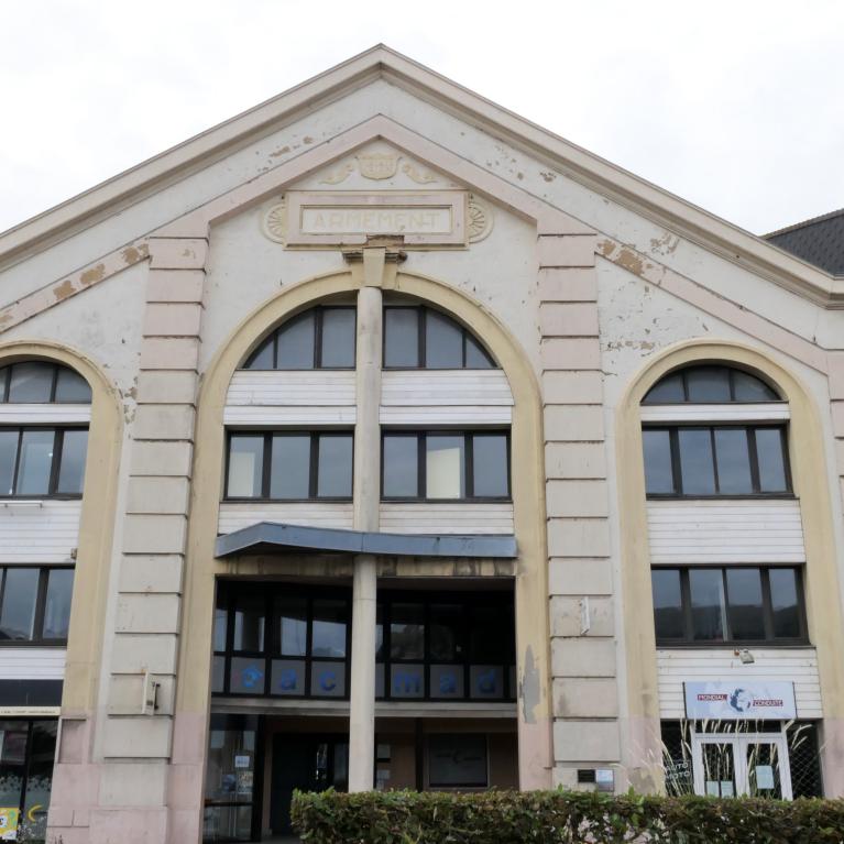Batiment armement